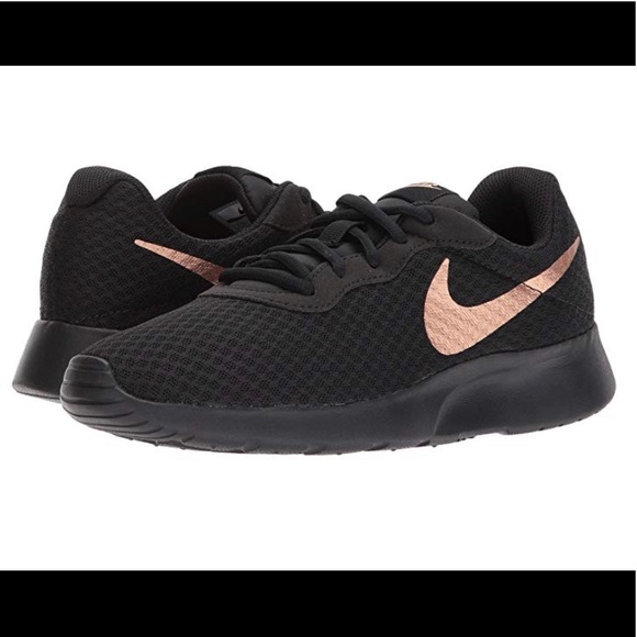 nike tanjun black red bronze